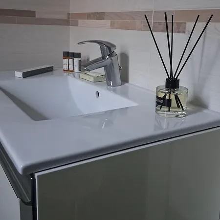 Apartamento Civico 52 Int 5 *