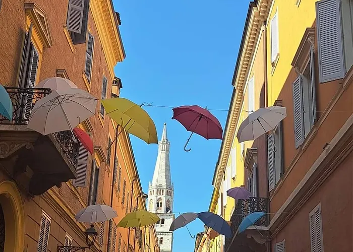 Civico 52 Int 5 * Modena